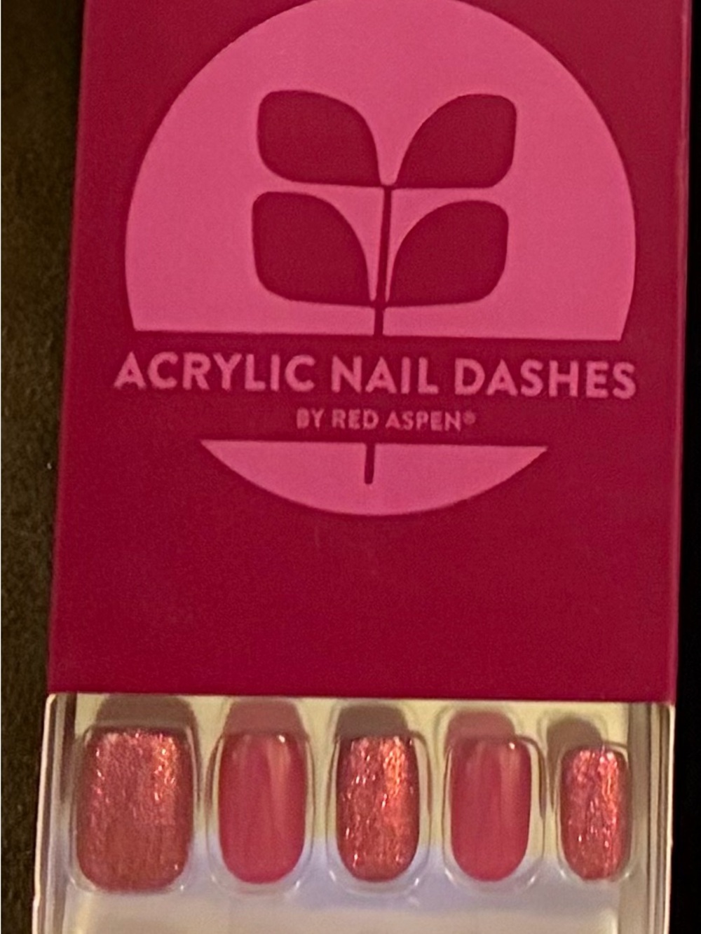 Red Aspen Pink Acrylic Press-On Nails - Shimmery Pink Set